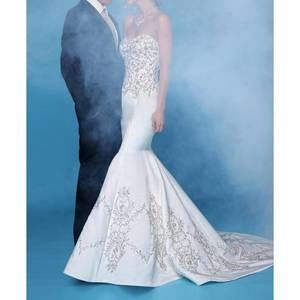 NEW IMPRESSION BRIDAL satin thread mermaid dress in ivory/silver